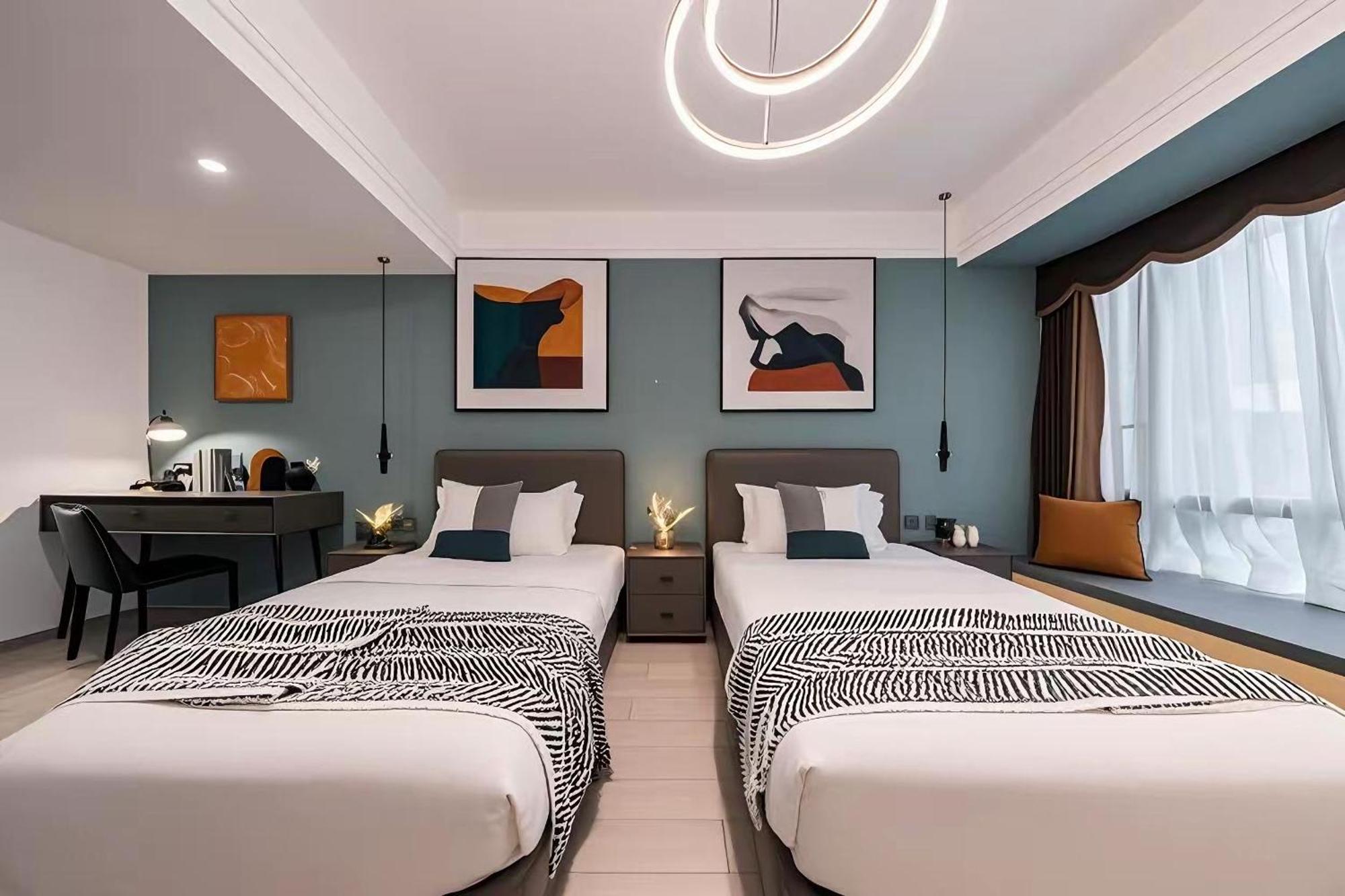 Yun Jin City View Hotel - Guangzhou Taikoo Hui Zhujiang New Town Tianhe Sports Center Ngoại thất bức ảnh