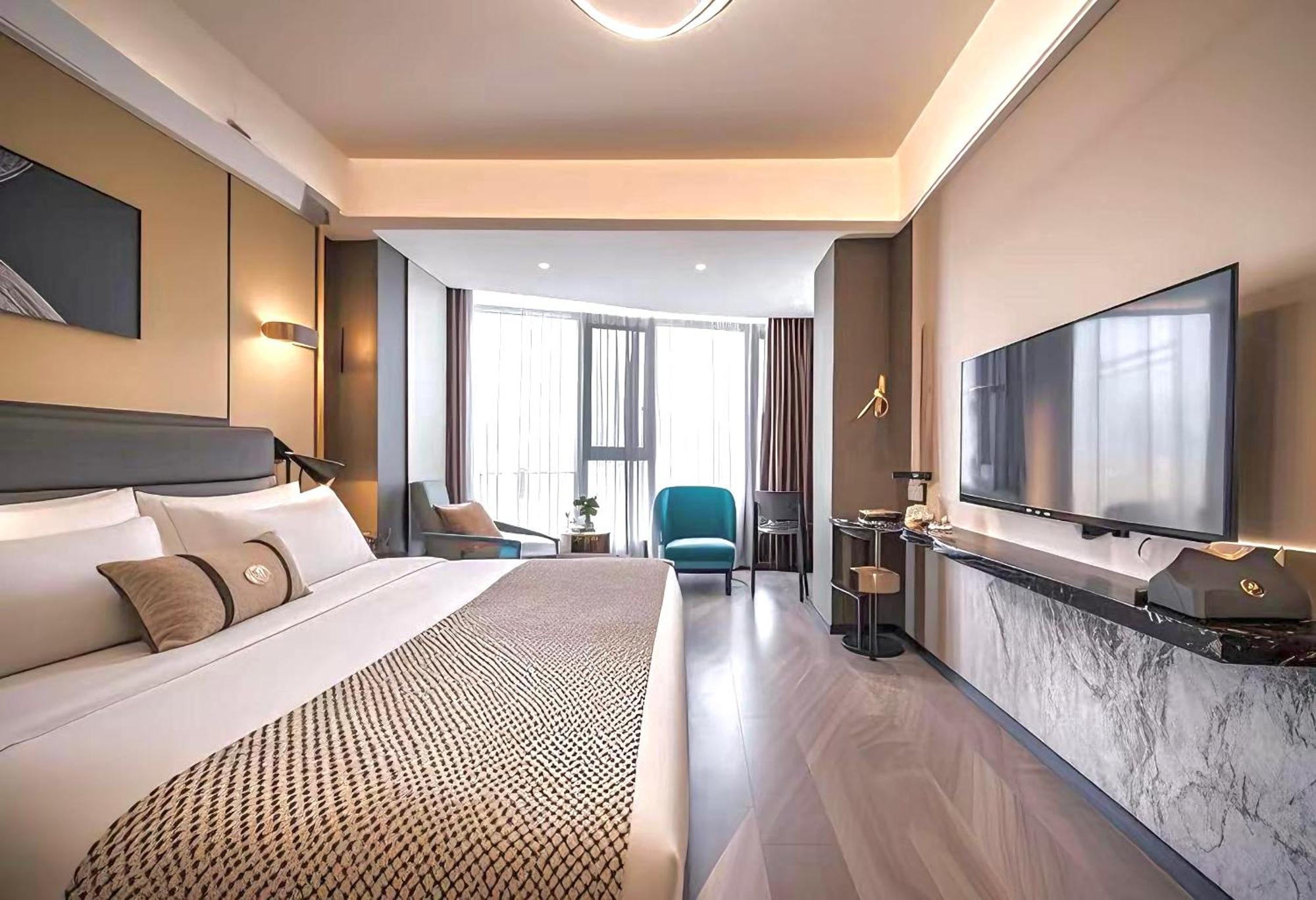 Yun Jin City View Hotel - Guangzhou Taikoo Hui Zhujiang New Town Tianhe Sports Center Ngoại thất bức ảnh