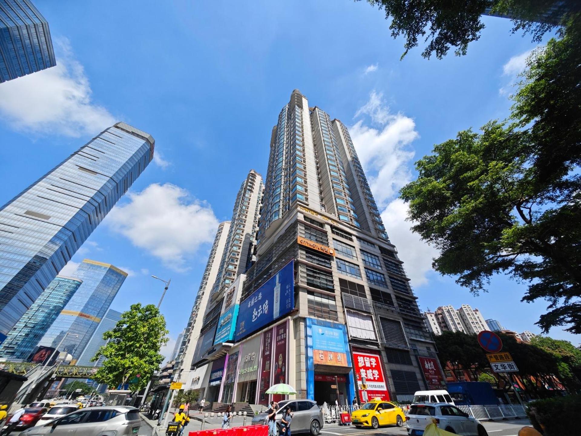 Yun Jin City View Hotel - Guangzhou Taikoo Hui Zhujiang New Town Tianhe Sports Center Ngoại thất bức ảnh